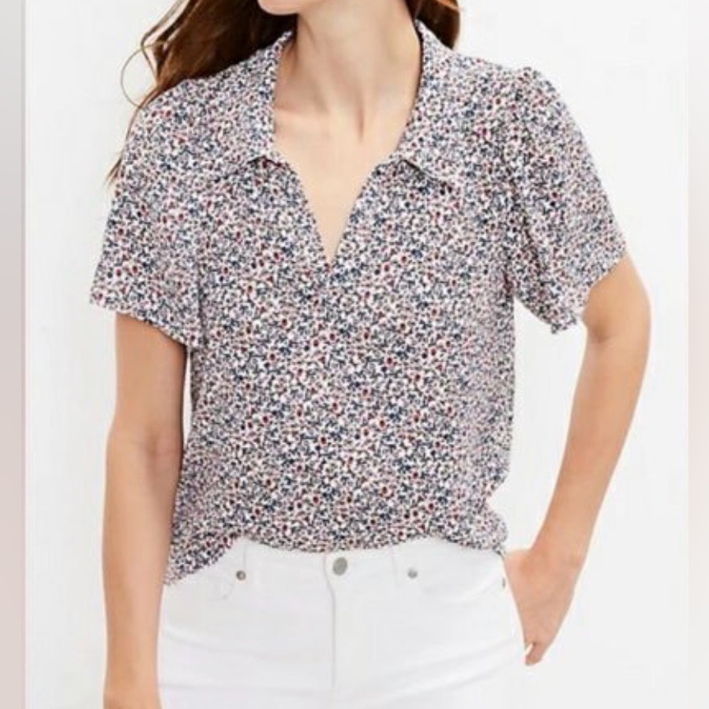 LOFT MIXED MEDIA COLLARED FLORAL LADY BUG PRINT VNECK SHORT SLEEVE TOP SZ XS